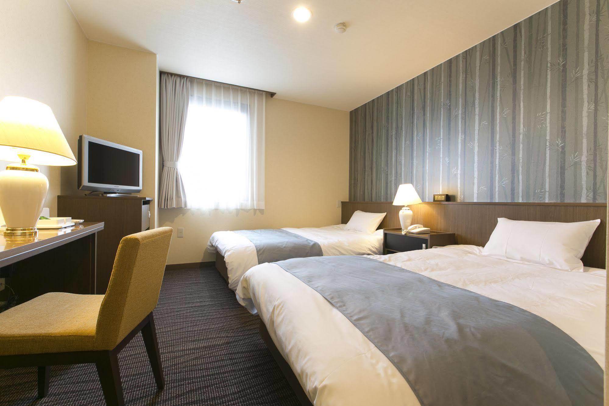 Fujisan Station Hotel Fujiyoshida Esterno foto