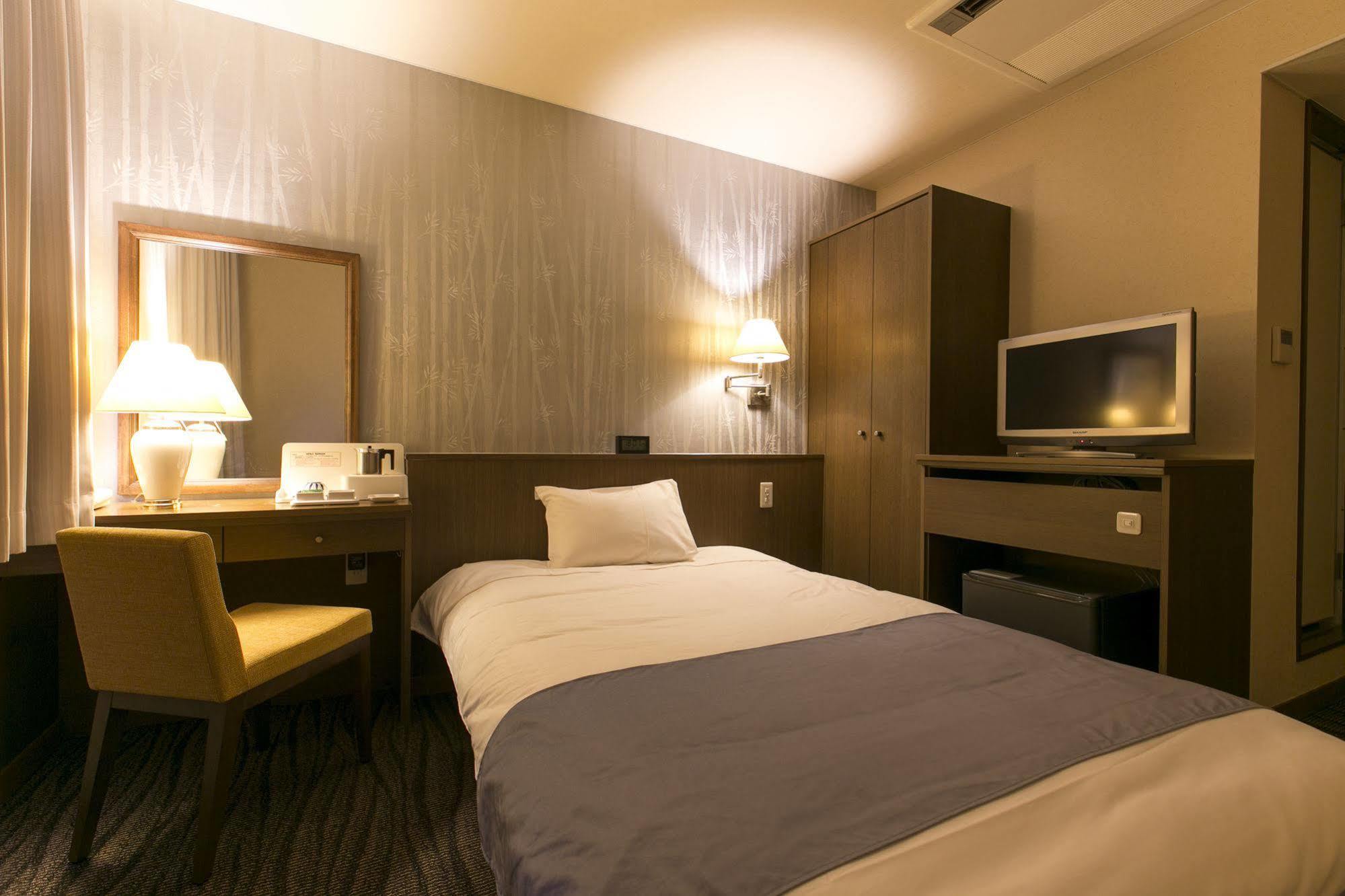 Fujisan Station Hotel Fujiyoshida Esterno foto
