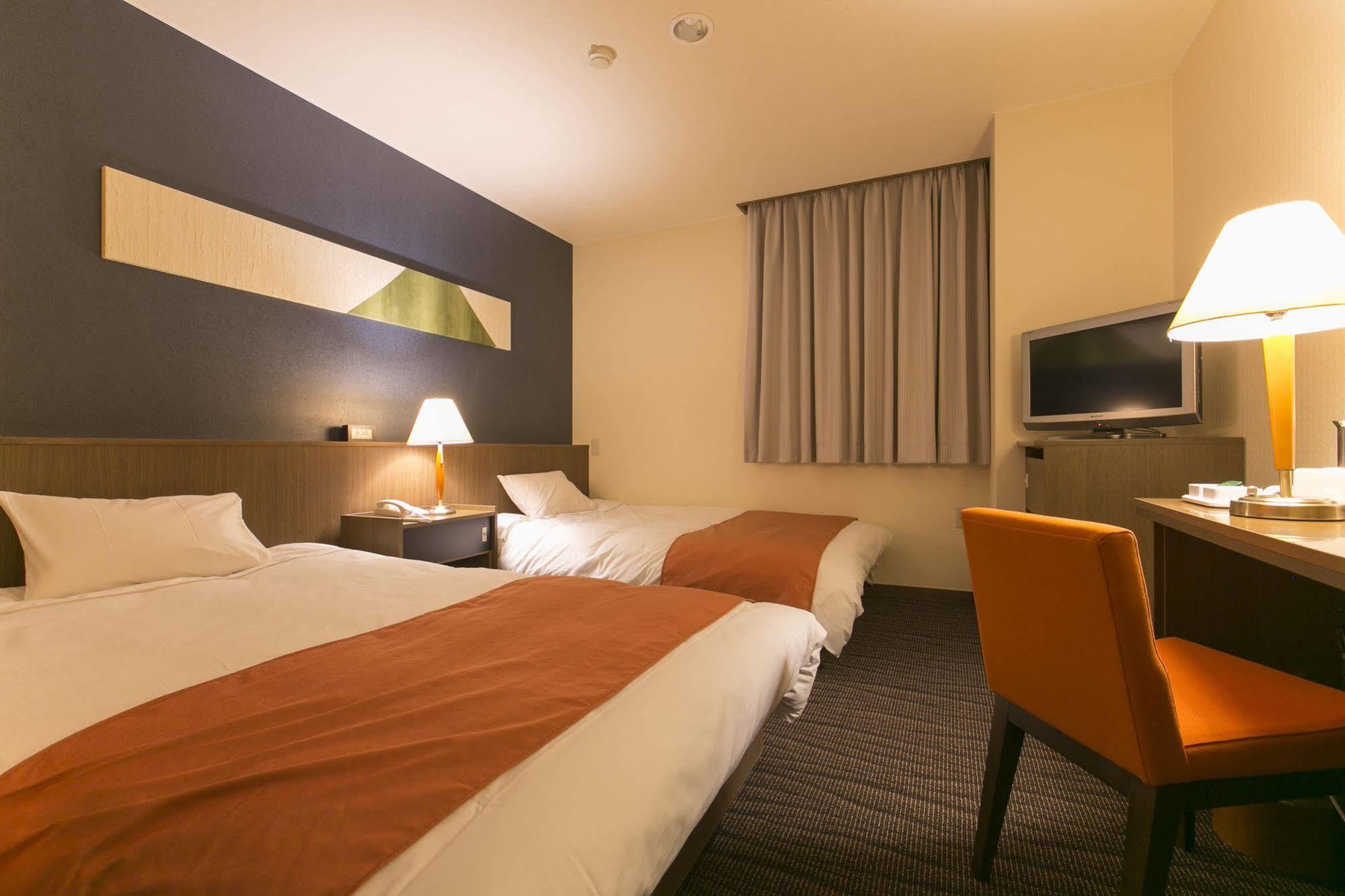 Fujisan Station Hotel Fujiyoshida Esterno foto