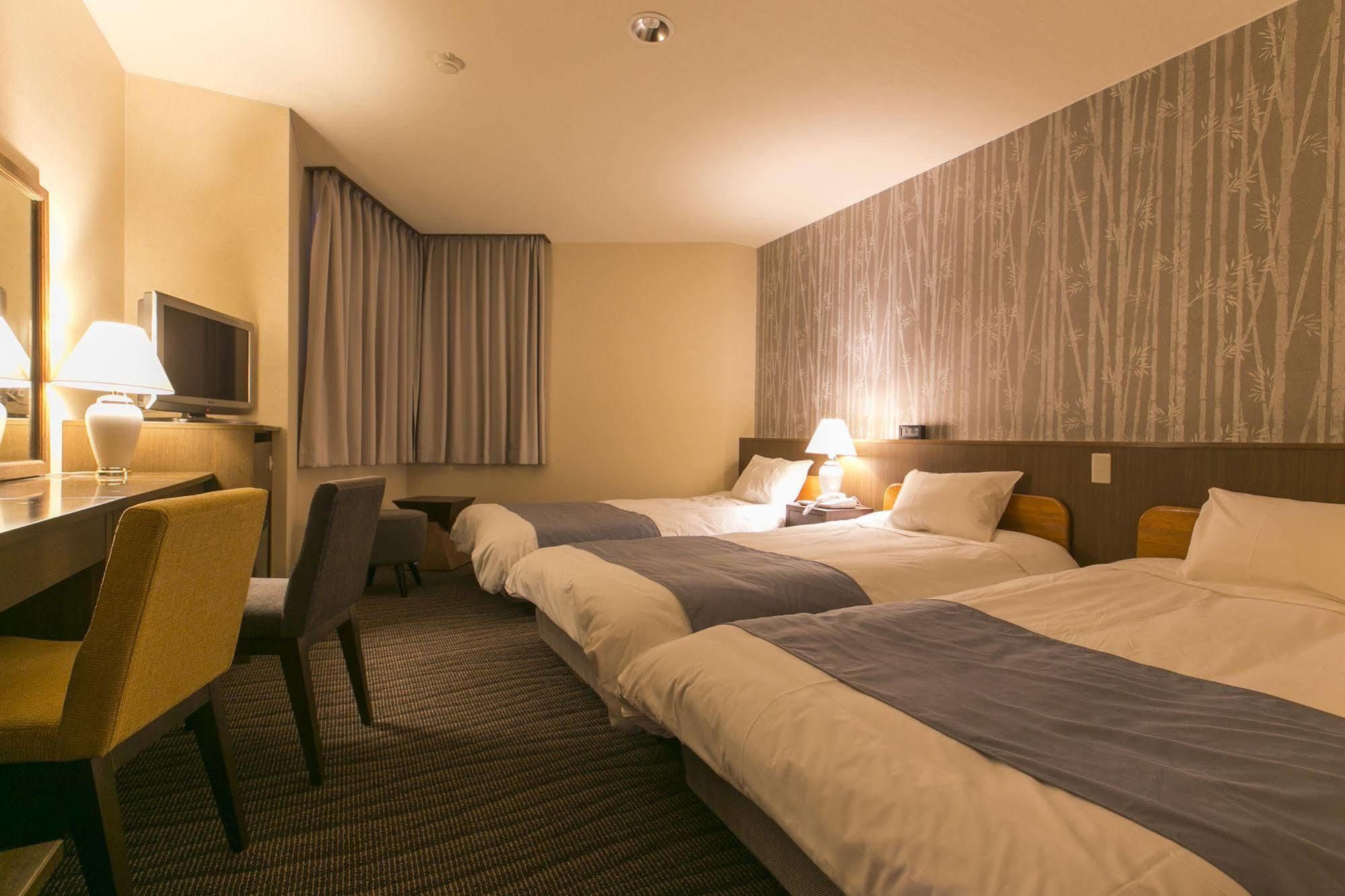 Fujisan Station Hotel Fujiyoshida Esterno foto