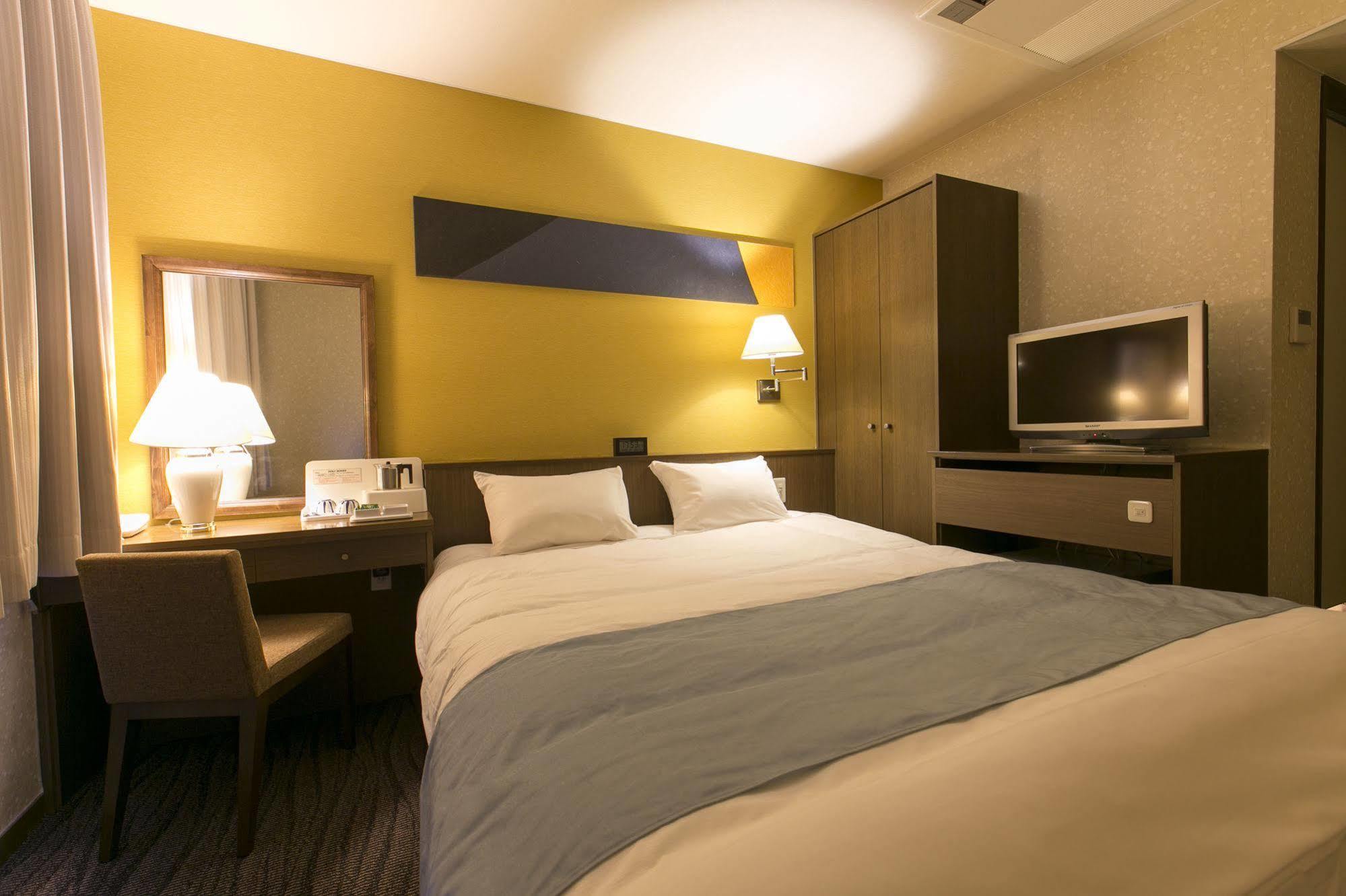 Fujisan Station Hotel Fujiyoshida Esterno foto